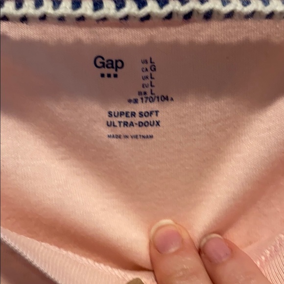 🌻🌻 Gap long sleeve like new - Picture 3 of 3